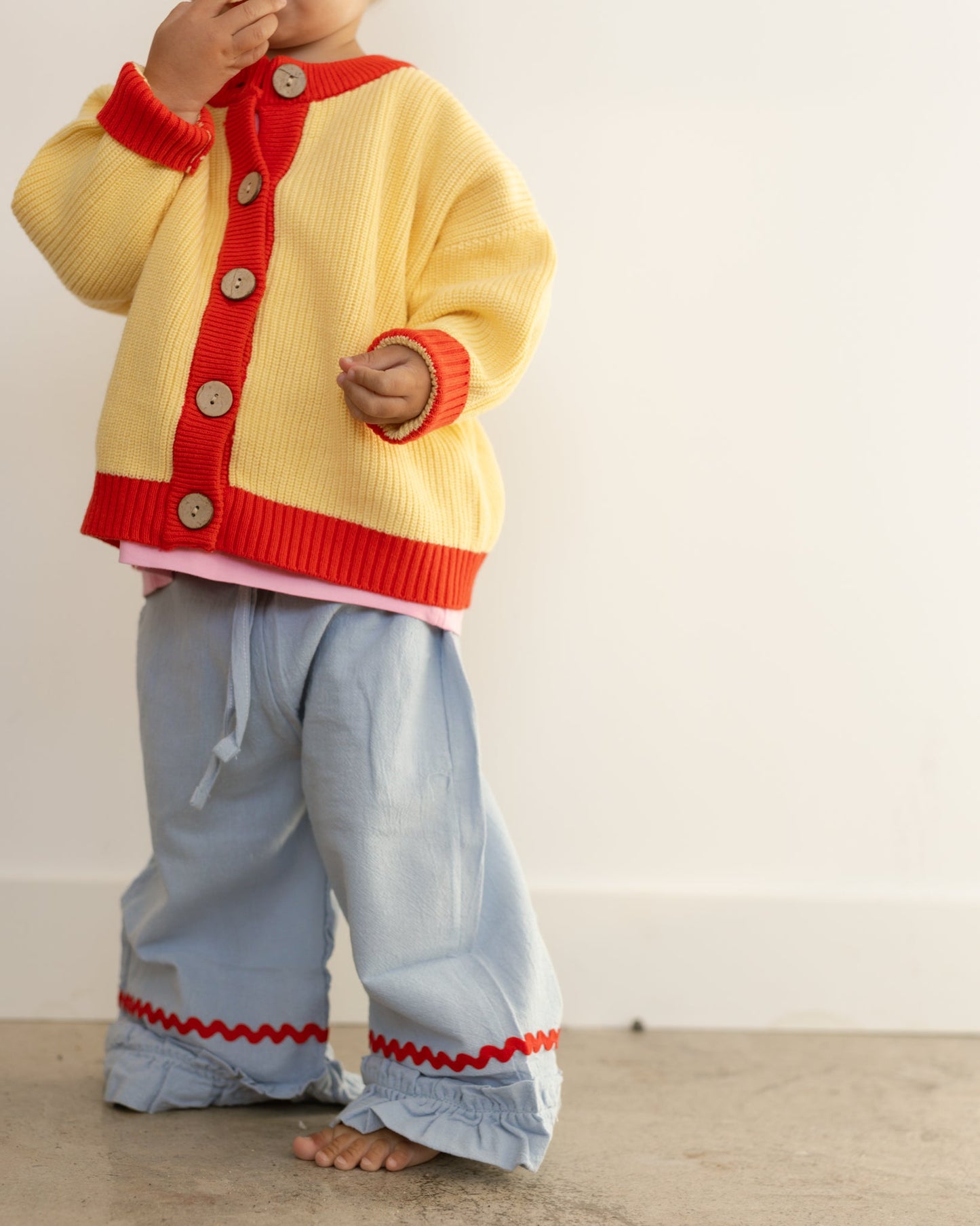kids ruffle pants - Pigeon said please
